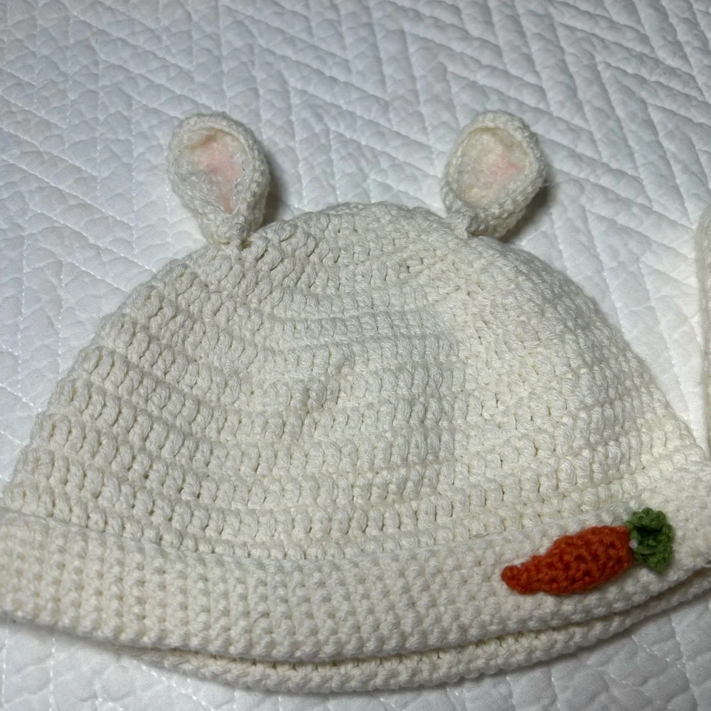 Bunny‎ by the bay, newborn hat and booties, set, crocheted, ivory, color, new
